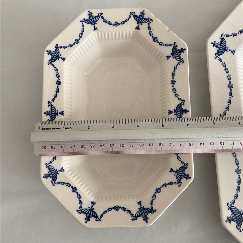 Independence ironstone ash lawn serving platter blue white octagonal - Picture 6 of 8